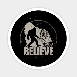 Believe bigfoot Magnet